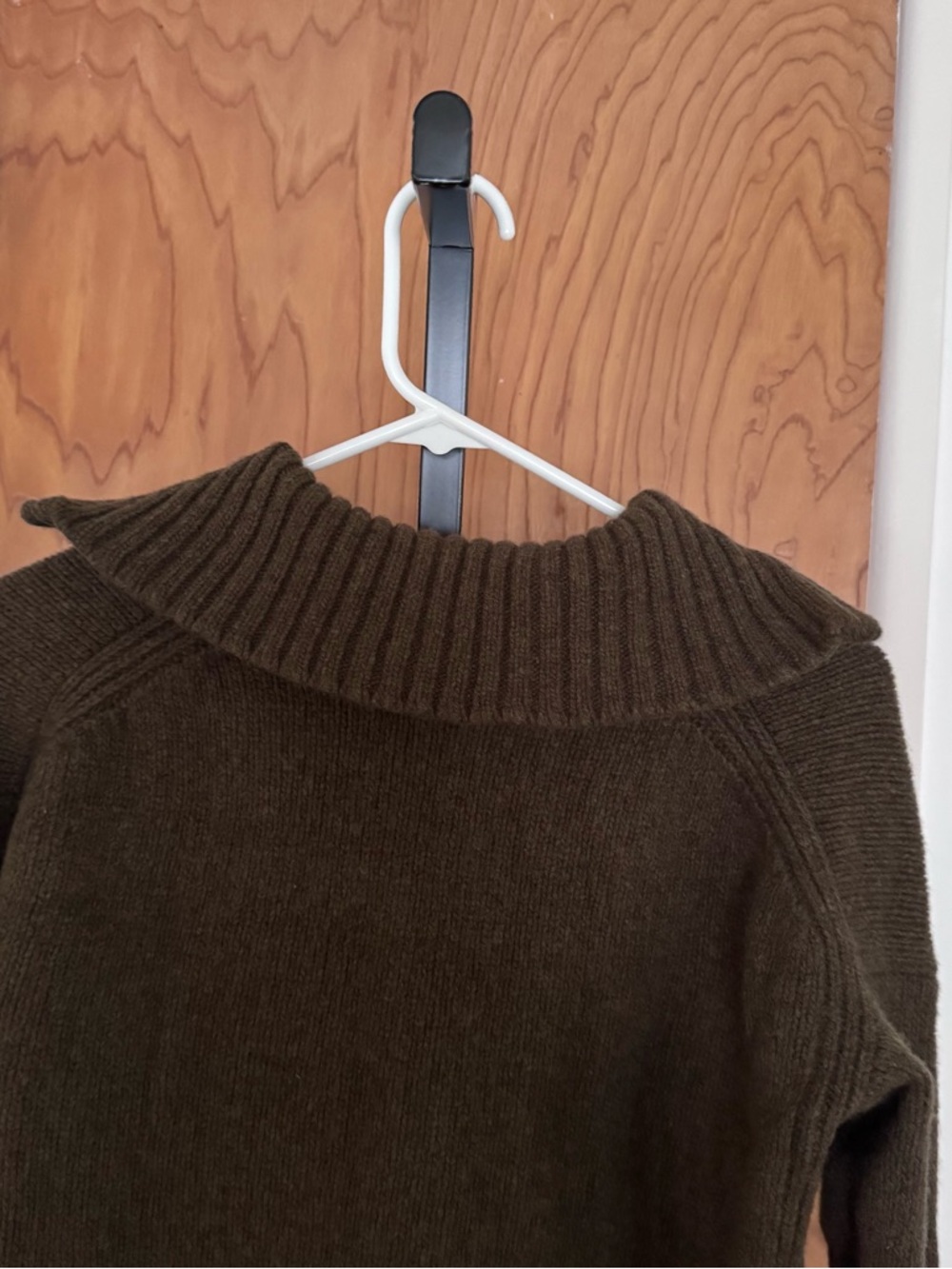 Zadig & Voltaire Almy Cheri half zip funnel neck olive green merino wool sweater - Picture 4 of 7